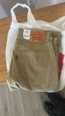 Levi jeans 33-30