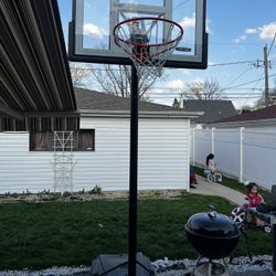 Portable Basketball Hoop 
