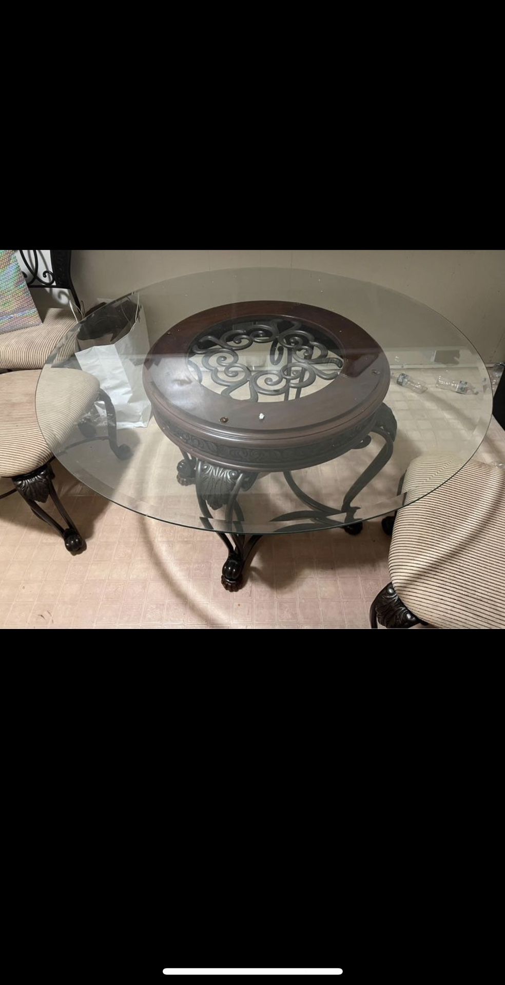 Round Dining Table