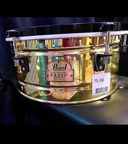 Timbales Pearl Elite ‘Brass 14”-15” 90’ More 30 years old Look new never abuse ,