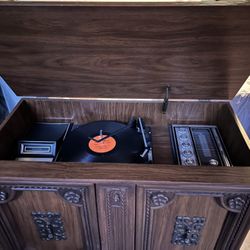 Vintage Record/Cassette, 8 Track, & Radio player