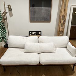 Article Couch 