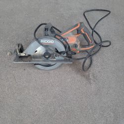 Rigid Worm Drive Circular Saw