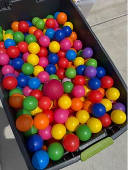 Ball pit
