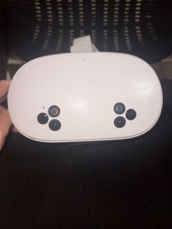 Meta Quest 3 Virtual Reality Headset & Controller (used 1 time)