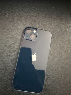 I p h o n e 13 128GB black unlocked