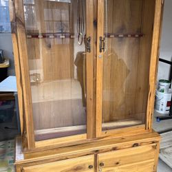 Wooden Long Rifle Display Cabinet
