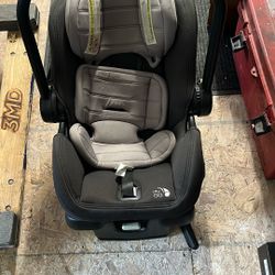 Infant car seat with base
