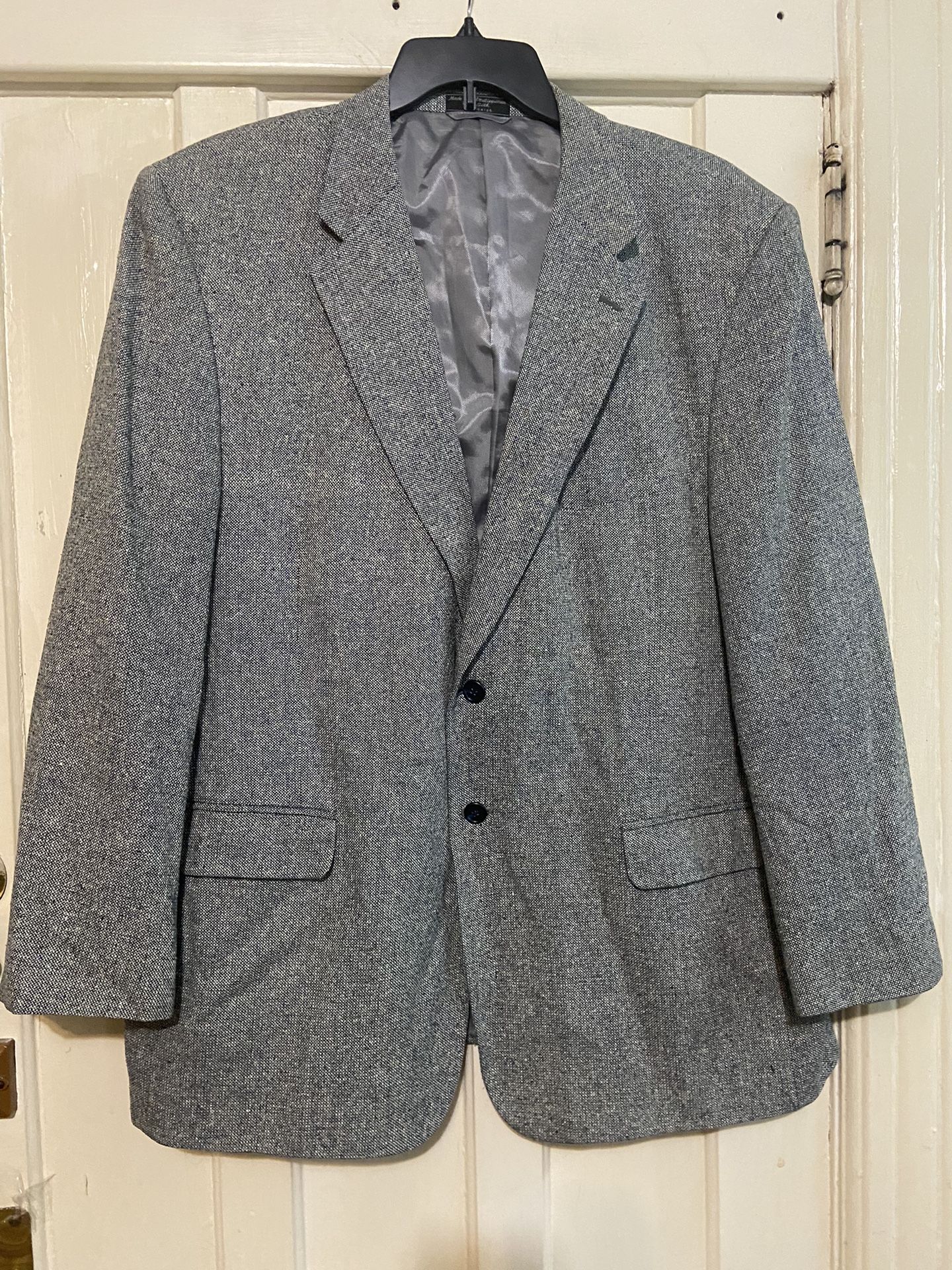 Towncraft men’s 2 button single vent %100 silk jacket / blazer 48R