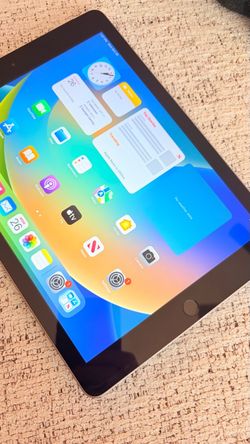 iPad (5th generation)