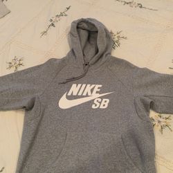Nike SB Hoodie; SIZE S