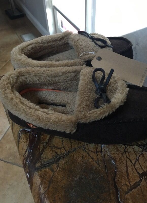 New Boys youth slippers