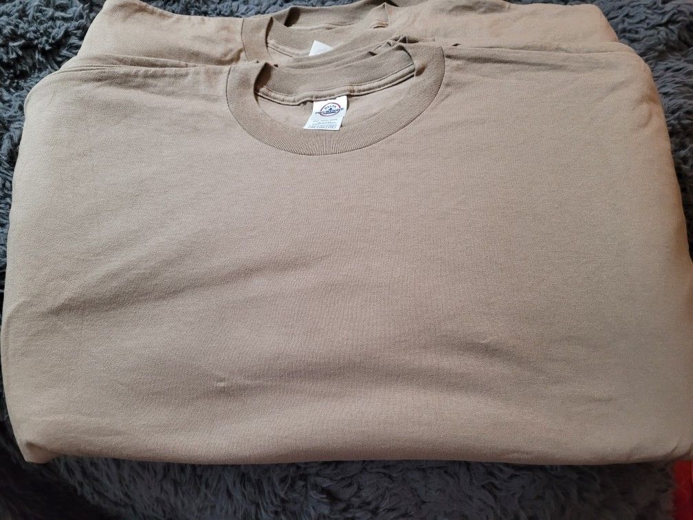 NWOT XXL Delta Pro Weight Khacki Color Heavy Duty Active Wear T Shirts