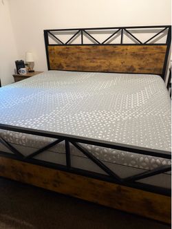 🛏️ King Size Bed Frame for Sale 🛏️