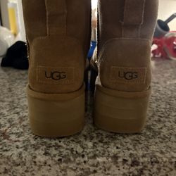 Ugg boots (size 7)