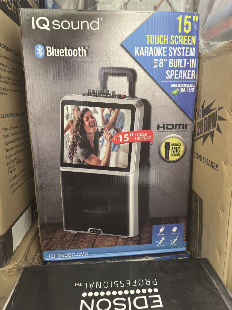 Touch Screen Kareoke Portable Bluetooth Party Speakers.  Free Wireless 🎤 