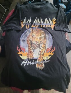 Size-M, Black, with design  "Def Leppard"