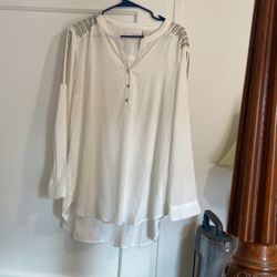 Chico’s Size 3