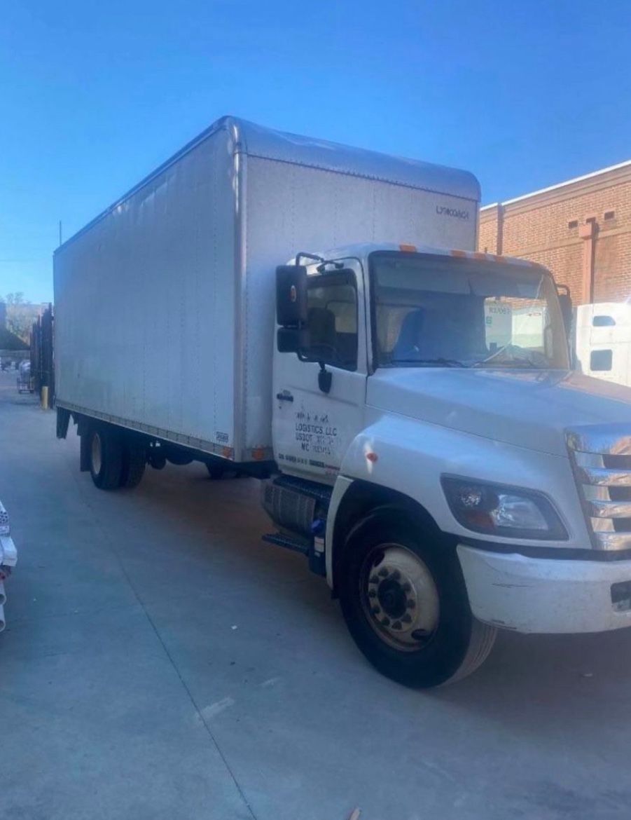 Lucky Movers (Funiture Movers)