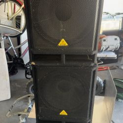 Powered Subwoofer