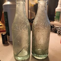 2  Square Sided COCA COLA BOTTLES 1(contact info removed)