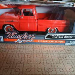 New Motor Max Diecast 1958 Chevy Apache  Fleetside Pickup 