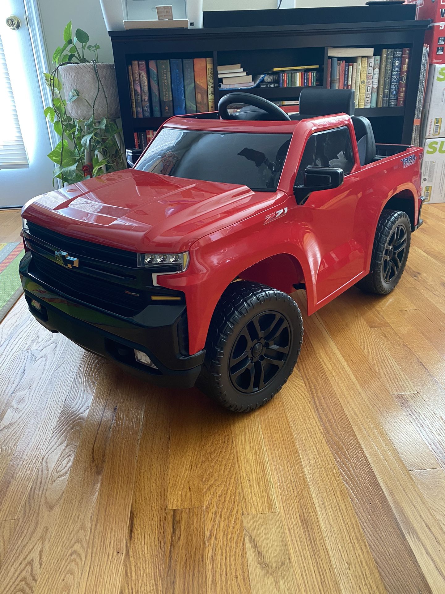 Chevrolet Silverado 6 Volt Trail Boss Ride On Truck Power Wheel