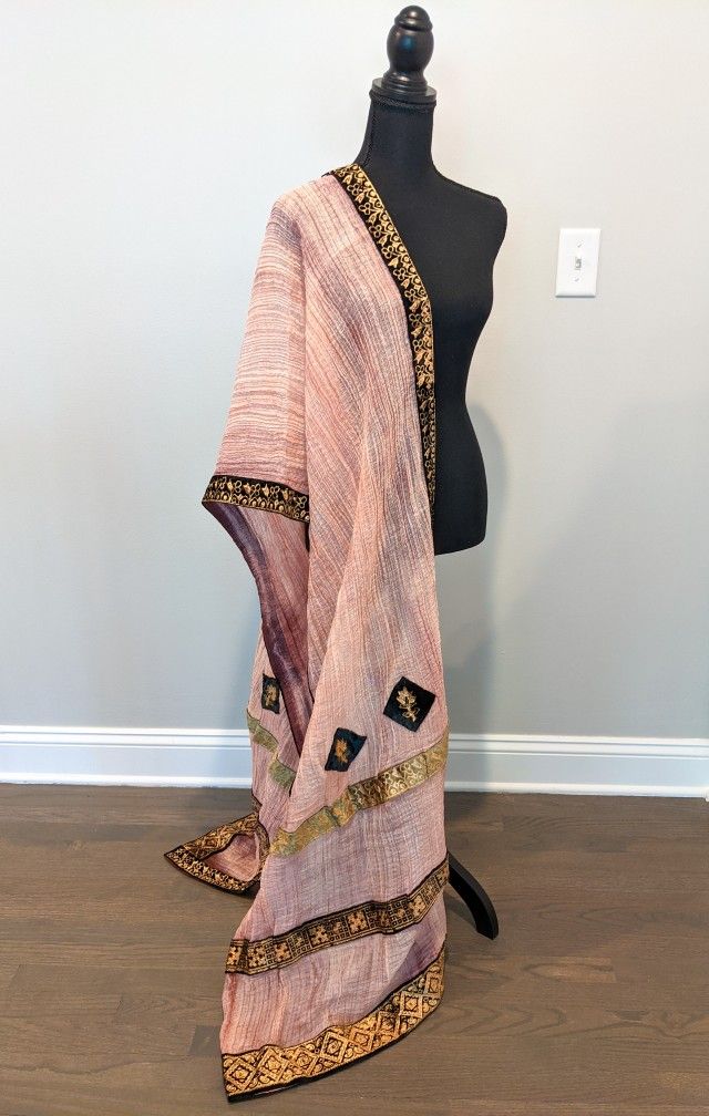 Shawl / Scarf / Wrap