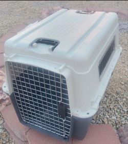 Sportpet  2XL Dog Crate Kennel XXL Extra Extra Large 40" in length Airline Approved