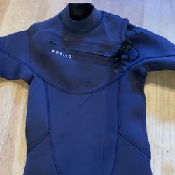 Adelio Youth Wetsuit Size 8 