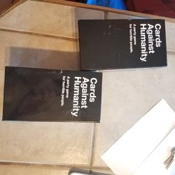 Cards Against Humanity - lot of 2