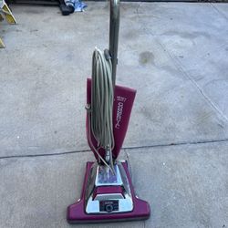 Heavy Duty Vacuum