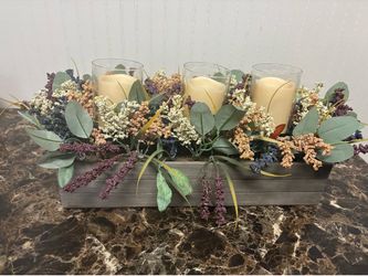 Beautiful candle center piece