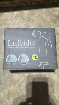 Handheld. Bidet spray.