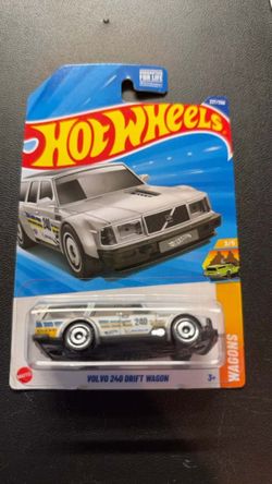 Hot Wheels Volvo 240 Drift Wagon 2025