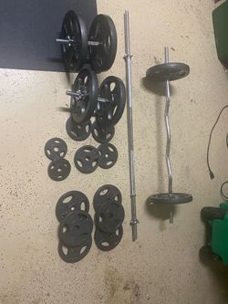 Standard weight set ( will drop price if picked up by 5/30-5/31)