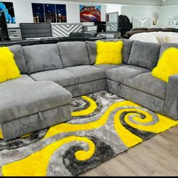 Gorgeous Pull Out Sleeper Sectional With Storage Chaise On Huge Blowout Sale Only $1299