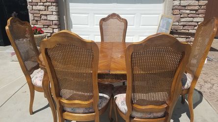Table with extensions