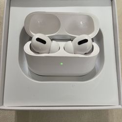 Air Pods Pro.