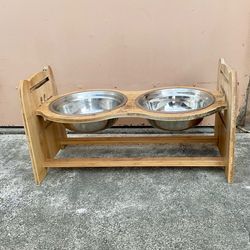 Elevated Feeder Pet Bowls