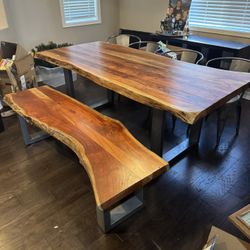 Dining table set