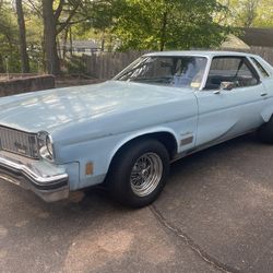 1975 Oldsmobile Cutlass