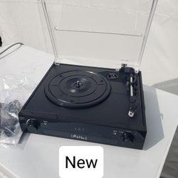 Record Player With Bluetooth and Speakers  - New
