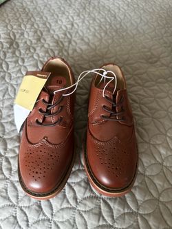 Boy shoes/dressy shoes size 10