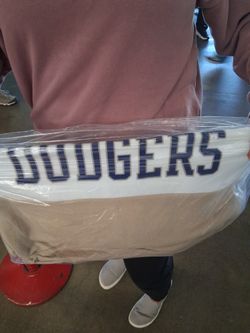 Dodger Sweart