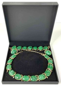 Crown Trifari Caravan Faux Malachite Green Necklace Bracelet Earrings