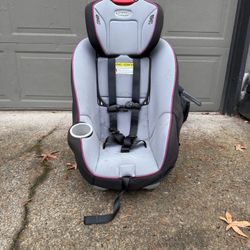 Free - Graco Contender 65 Convertible Car Seat (2017)