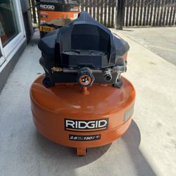 Air Compresor RIDGID NEW 