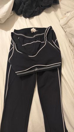 Alo womens size medium