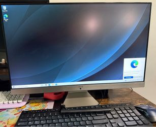 Asus 24" Touchscreen All-In-One PC i5-7200U 8GB RAM 1TB HDD Win 10 V241, Working